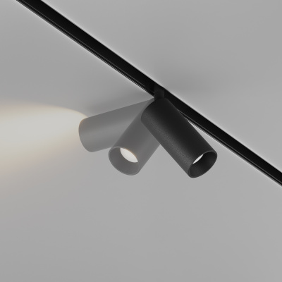 Mobility_and_control_feature_TR032-2-5W4K-M-B_standard_(1)